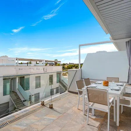 Piso Hailey * Villamartin (Valencia)